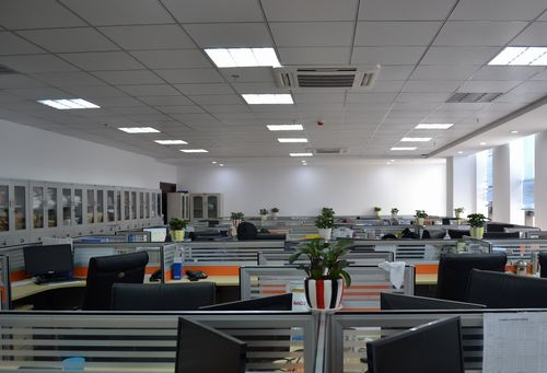陜西宴會廳裝修設(shè)計(jì)，陜西酒店宴會廳裝修設(shè)計(jì)，西安宴會中心裝修:設(shè)計(jì)裝修